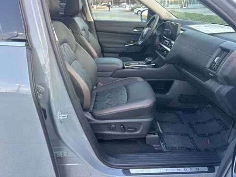 New 2026 Nissan Pathfinder Platinum w/ Cargo Package image 13