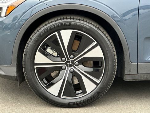 Used 2023 Polestar Polestar 2 w/ Pilot Pack image 11