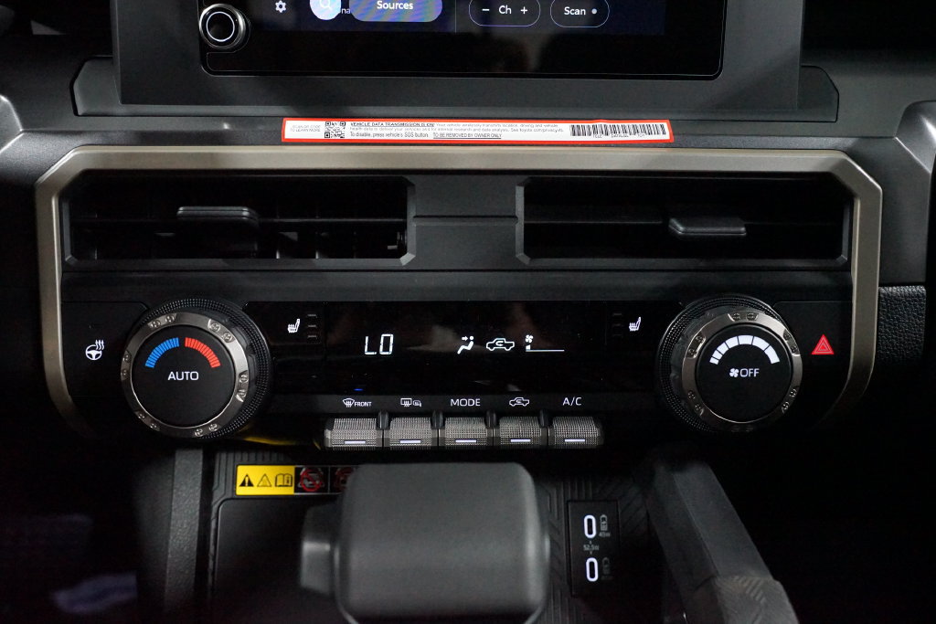 New 2026 Toyota Tacoma TRD Off-Road w/ TRD Off Road Upgrade Package AWD/4WD image 22