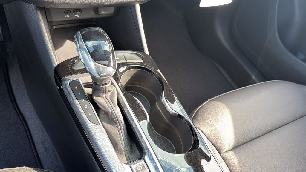 New 2026 Buick Envista Sport Touring w/ Convenience I Package FWD image 19