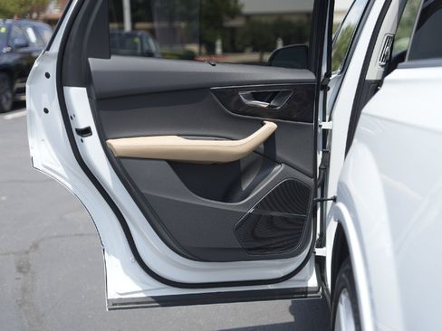 New 2025 Audi Q7 3.0T Premium Plus image 21
