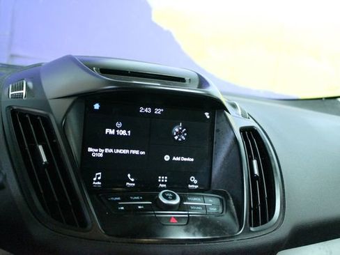 Used 2017 Ford Escape SE w/ Equipment Group 201A image 19