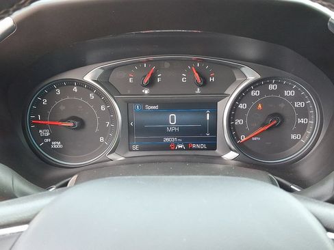 Used 2023 Chevrolet Equinox LT FWD image 19
