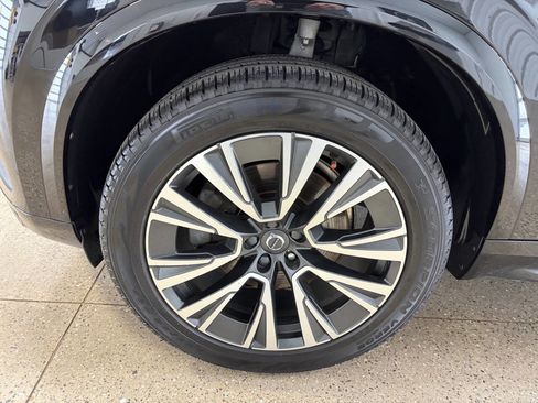 Used 2020 Volvo XC90 T5 Momentum image 39