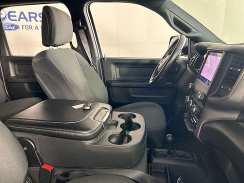 Used 2022 RAM 2500 Tradesman AWD/4WD image 32