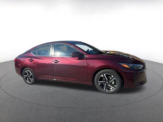 Used 2025 Nissan Sentra SV FWD video 2