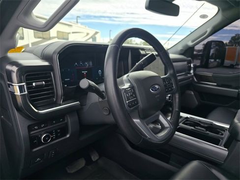 Used 2024 Ford F250 Lariat w/ Lariat Ultimate Package image 12