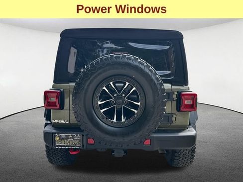 Certified 2025 Jeep Wrangler Unlimited Rubicon w/ XTREMEE 35" Tire Package AWD/4WD image 12