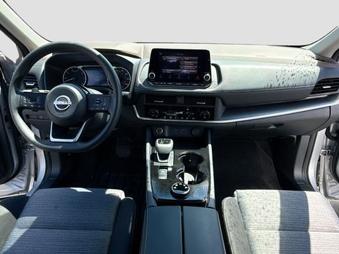 Certified 2023 Nissan Rogue SV AWD/4WD image 3