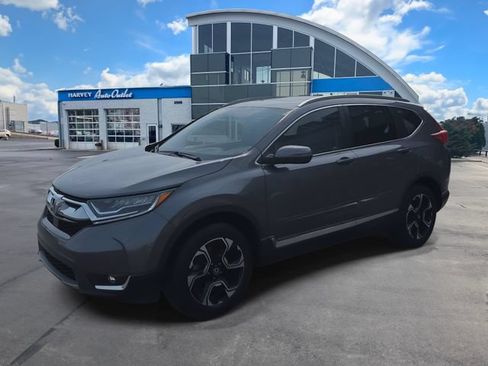 Used 2018 Honda CR-V Touring image 1