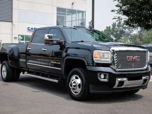 Used 2015 GMC Sierra 3500 Denali w/ Duramax Plus Package AWD/4WD image 6