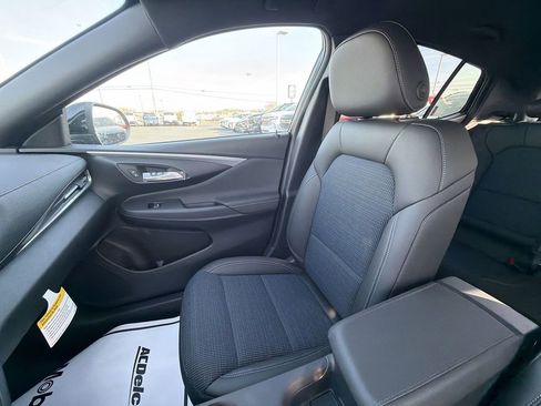 New 2026 Buick Envista Preferred w/ Convenience I Package FWD image 28