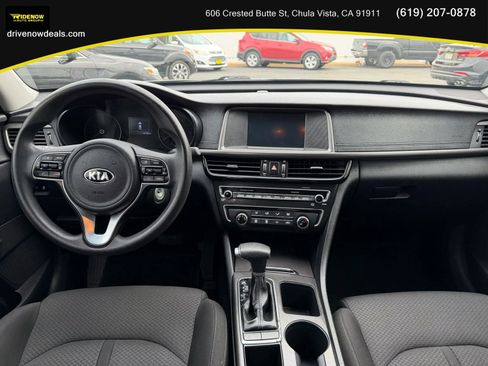 Used 2018 Kia Optima LX image 21