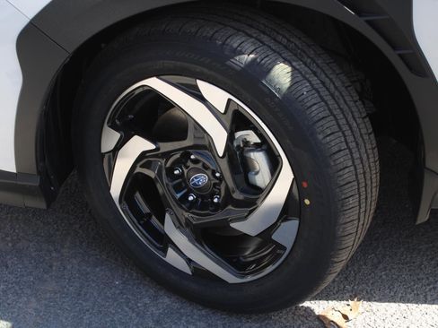 New 2026 Subaru Crosstrek 2.5i Limited AWD/4WD image 17