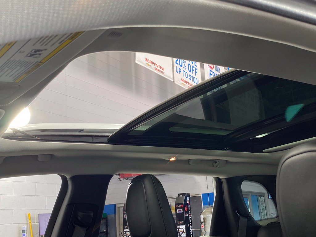 Used 2019 Jeep Cherokee Limited AWD/4WD image 27