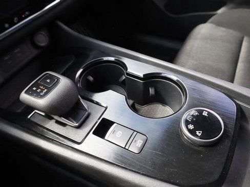 Certified 2025 Nissan Rogue SV AWD/4WD image 15