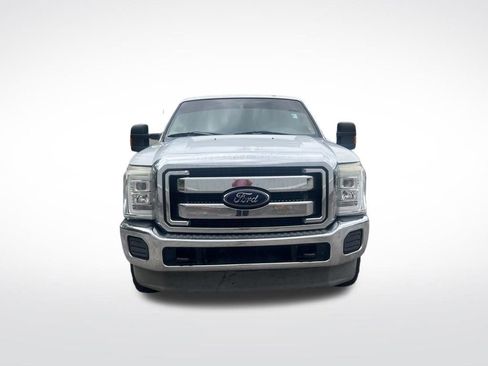 Used 2013 Ford F250 XLT AWD/4WD image 3