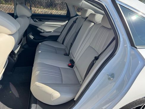 Used 2022 Honda Accord Touring image 22