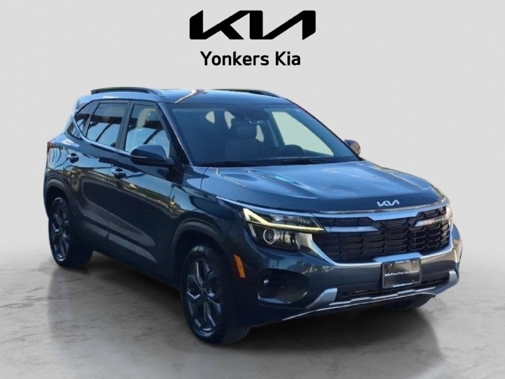 Certified 2024 Kia Seltos S AWD/4WD image 3