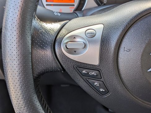 Used 2009 Nissan 370Z Touring w/ Aerodynamics Pkg image 18