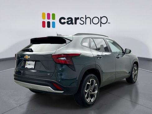Used 2025 Chevrolet Trax LT w/ Driver Confidence Package FWD image 5