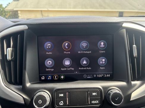 Used 2023 GMC Terrain SLT FWD image 41