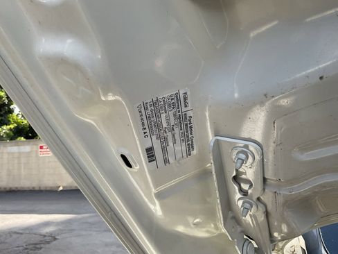 Used 2020 Ford EcoSport SE image 25