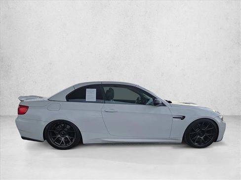 Used 2011 BMW M3 Convertible RWD image 6