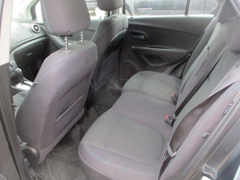Used 2016 Chevrolet Trax LS image 10