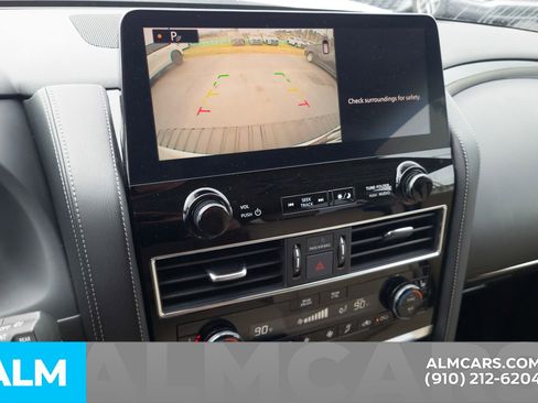 Used 2024 Nissan Armada SV image 23