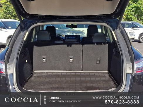 Certified 2023 Lincoln Nautilus Reserve image 28