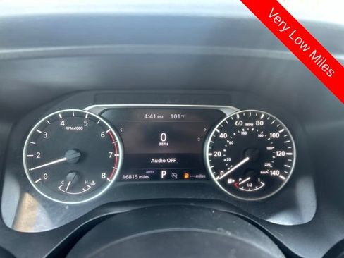 Used 2024 Nissan Rogue S AWD/4WD image 37