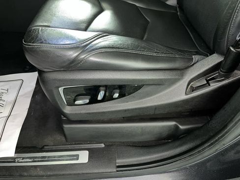 Used 2016 Cadillac Escalade ESV Premium image 13