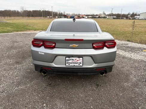 Used 2023 Chevrolet Camaro LT image 4