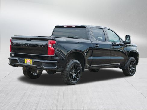 Used 2024 Chevrolet Silverado 1500 Custom Trail Boss w/ Midnight Edition AWD/4WD image 7