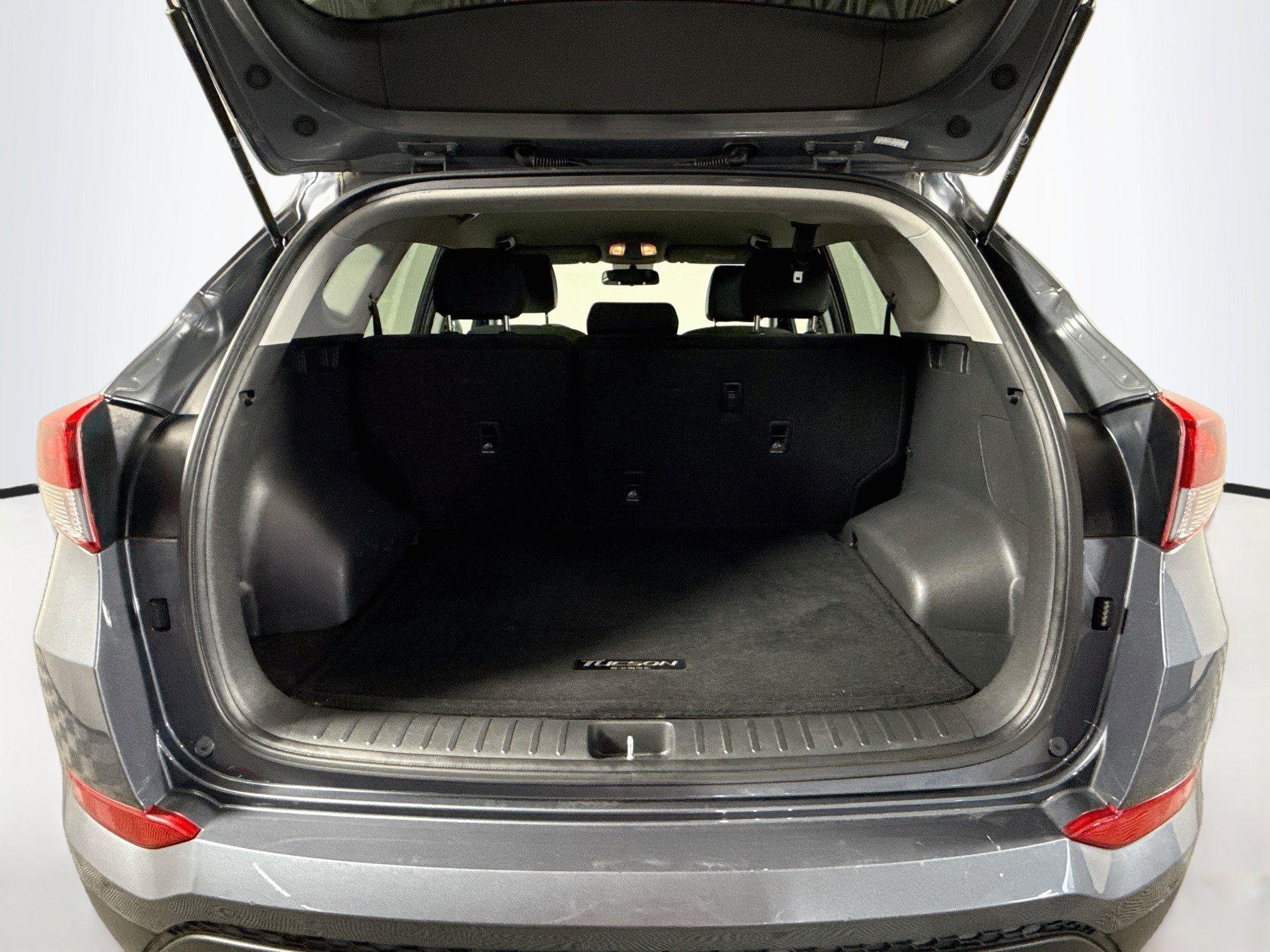 Used 2018 Hyundai Tucson SEL AWD/4WD image 25