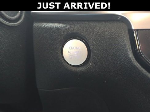 Used 2025 Kia Sorento EX image 16