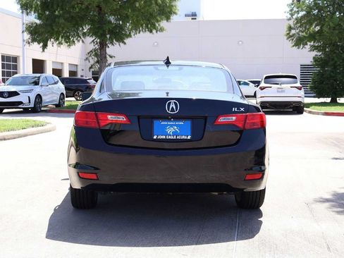 Used 2015 Acura ILX FWD image 5