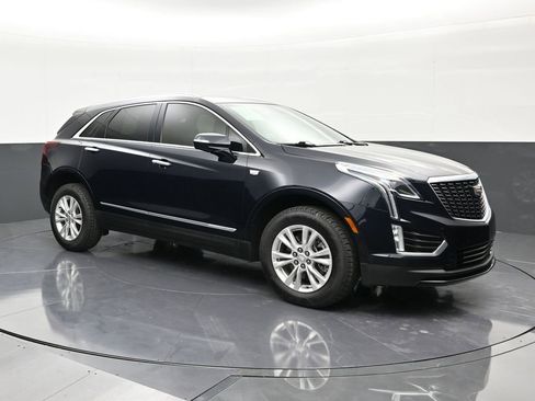 Certified 2022 Cadillac XT5 Luxury FWD image 7