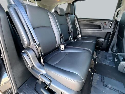 Certified 2023 Honda Odyssey EX-L image 19