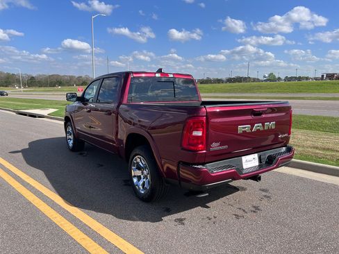 Certified 2025 RAM 1500 Big Horn image 10