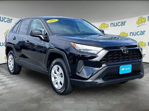 Used 2025 Toyota RAV4 LE AWD/4WD image 1