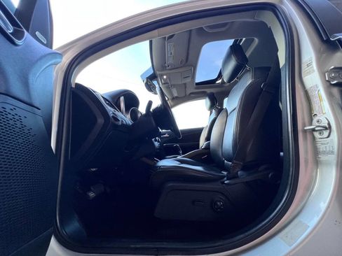 Used 2013 Dodge Journey R/T image 11