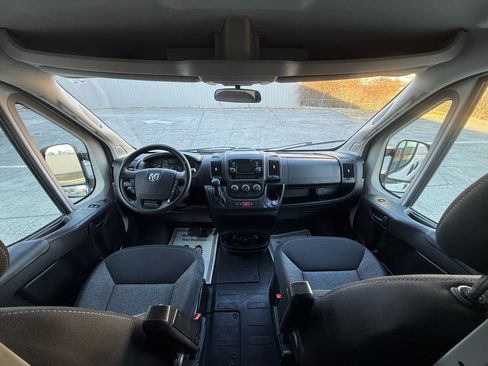 Used 2021 RAM ProMaster 1500 w/ Convenience Group image 6