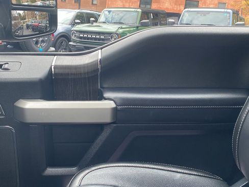 Certified 2020 Ford F350 Lariat w/ Lariat Value Package image 16