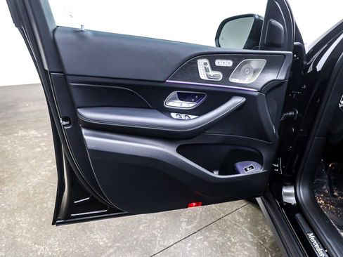 Certified 2025 Mercedes-Benz GLE 350 4MATIC image 22