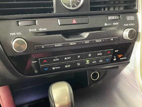 Used 2019 Lexus RX 450h F Sport AWD/4WD image 10
