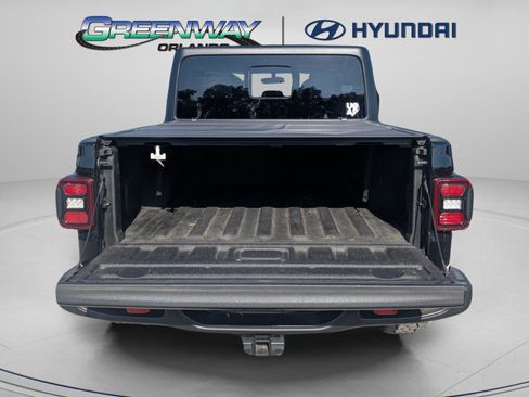 Used 2023 Jeep Gladiator Rubicon w/ LED Lighting Group AWD/4WD image 10
