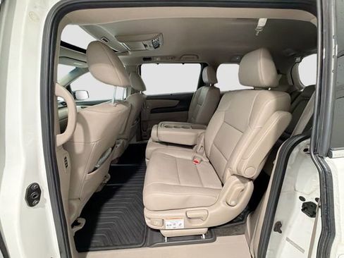 Used 2012 Honda Odyssey Touring image 21