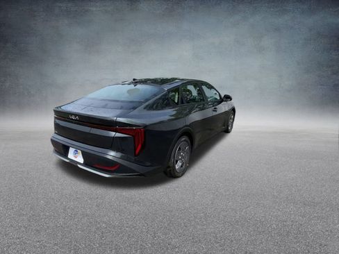 Used 2025 Kia K4 LX image 22